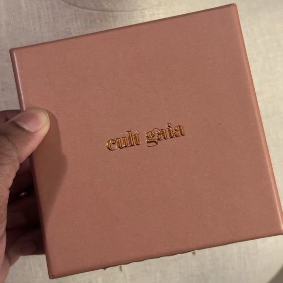 Cult Gaia Gold and White Pearl Earrings - Picture 5 of 5